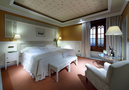 Premiazo con el Hotel Alhambra Palace de Granada en la porra de Carrusel Premiazo con el Hotel Alhambra Palace de Granada en la porra de Carrusel