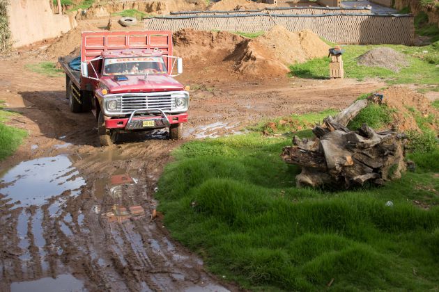 "Belleza", el camión que desafía el machismo en Perú "Belleza", el camión que desafía el machismo en Perú
