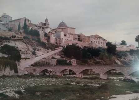 Imagen del puente de Aielo anterior a la riada. Imagen del puente de Aielo anterior a la riada.