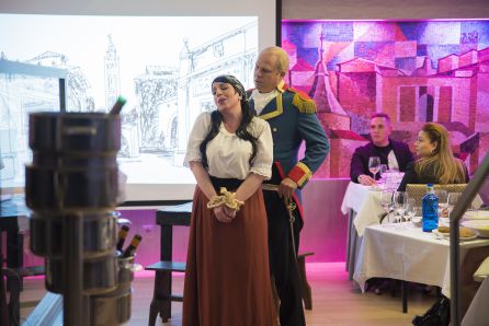 EL CAFÉ DE LA ÓPERA Y EL HOTEL ÓPERA EL CAFÉ DE LA ÓPERA Y EL HOTEL ÓPERA