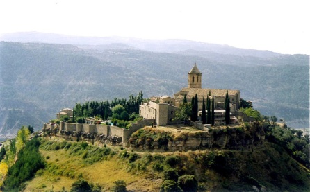 Roda de Isábena (Huesca) es considerado uno de los pueblos más bonitos de España Roda de Isábena (Huesca) es considerado uno de los pueblos más bonitos de España