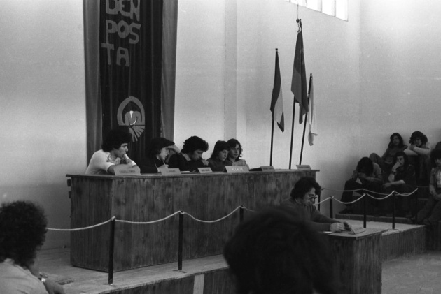 La Ciudad de los Muchachos de Benposta contaba con su propio gobierno, las decisiones se tomaban en asambleas y el alcalde se elegía mediante elecciones democráticas a pesar de la dictadura La Ciudad de los Muchachos de Benposta contaba con su propio gobierno, las decisiones se tomaban en asambleas y el alcalde se elegía mediante elecciones democráticas a pesar de la dictadura
