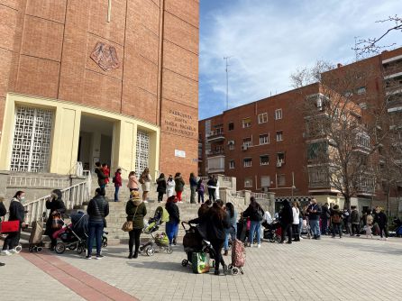 Desde 400 a 4.000 familias al día y los perfiles cada vez más precarios, muchas familias ya no pueden pagar los alquileres y se están quedando literalmente en la calle Desde 400 a 4.000 familias al día y los perfiles cada vez más precarios, muchas familias ya no pueden pagar los alquileres y se están quedando literalmente en la calle