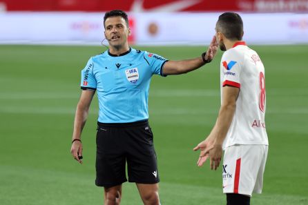 Gil Manzano, árbitro del Sevilla - Atlético. Gil Manzano, árbitro del Sevilla - Atlético.
