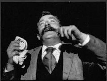 El estornudo, La primera película filmada de la historia El estornudo, La primera película filmada de la historia