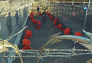 Prisioneros de Al Qaeda en la cárcel de Guantánamo. Prisioneros de Al Qaeda en la cárcel de Guantánamo.