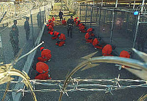 Prisioneros de Al Qaeda en la cárcel de Guantánamo. Prisioneros de Al Qaeda en la cárcel de Guantánamo.