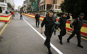 Preparativos en Ceuta para la llegada de los reyes de España Preparativos en Ceuta para la llegada de los reyes de España