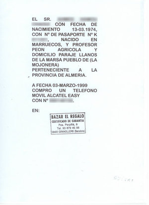 Factura telefónica de Alcatel presentada por el marroquí que posteriormente fue legalizado. Los datos del cliente han sido borrados para mantener su anonimato. Factura telefónica de Alcatel presentada por el marroquí que posteriormente fue legalizado. Los datos del cliente han sido borrados para mantener su anonimato.
