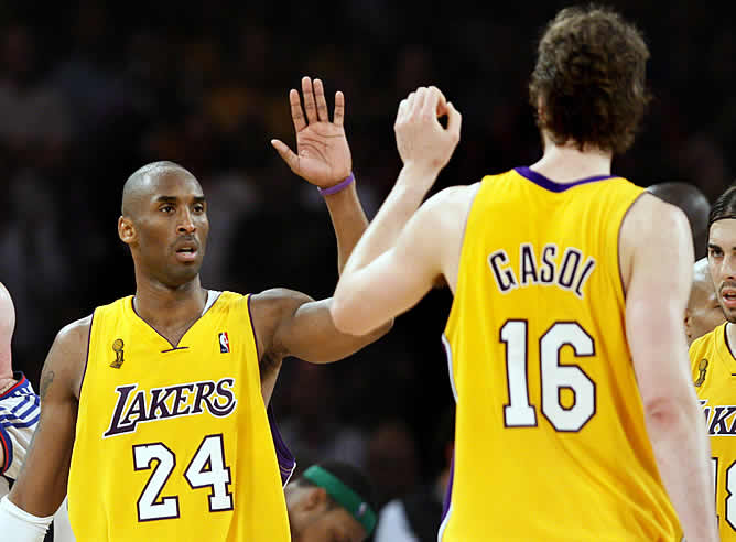 Bryant y Vujacic, abanderados de la resistencia de los Lakers frente a los Celtics Bryant y Vujacic, abanderados de la resistencia de los Lakers frente a los Celtics