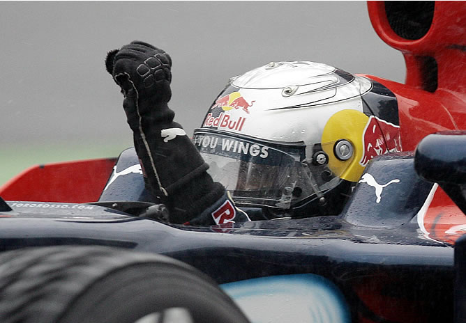 Sebastian Vettel logra la pole más joven de la historia de la Fórmula Uno Sebastian Vettel logra la pole más joven de la historia de la Fórmula Uno