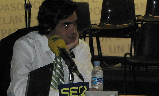 Juan José Güemes, en Hora 25. Juan José Güemes, en Hora 25.