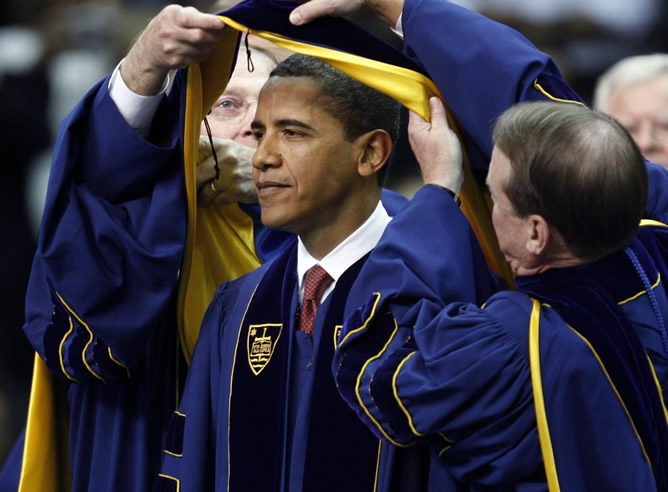 El presidente de EEUU, Barack Obama, en su discurso en la Universidad de Notre Dame donde ha recibido el título de Doctor Honoris Causa, ha llamado a apoyar la diversidad de ideas y de culturas El presidente de EEUU, Barack Obama, en su discurso en la Universidad de Notre Dame donde ha recibido el título de Doctor Honoris Causa, ha llamado a apoyar la diversidad de ideas y de culturas