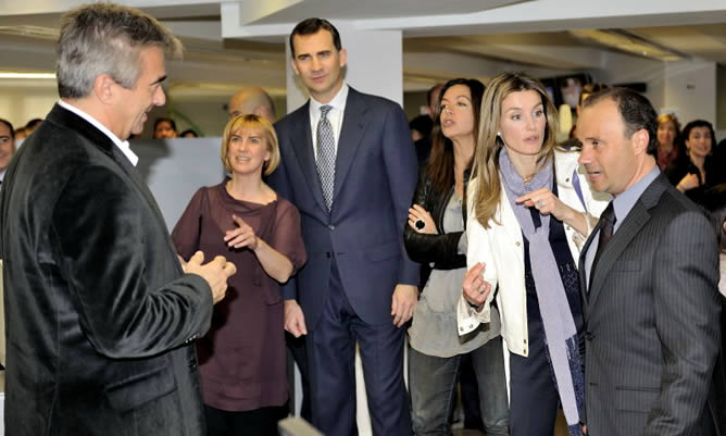 Los Príncipes charlan con Ángels Barceló, Carles Francino, Gemma Nierga y José Antonio Marcos Los Príncipes charlan con Ángels Barceló, Carles Francino, Gemma Nierga y José Antonio Marcos