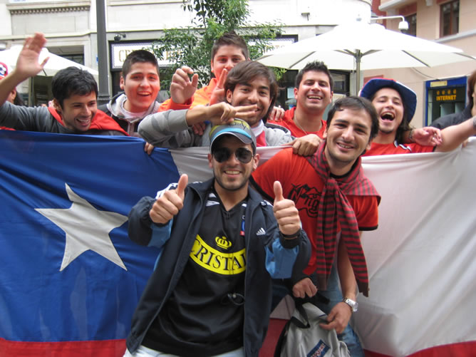 Tristes por la 'Roja' Tristes por la 'Roja'