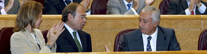 Arenas y García Escudero, tras el rechazo del Senado a la moción del PP Arenas y García Escudero, tras el rechazo del Senado a la moción del PP