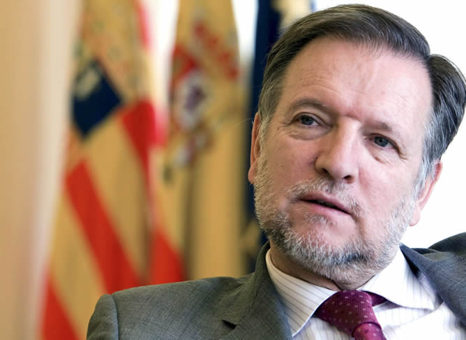 Marcelino Iglesias: "No hay privilegios en las pensiones de los parlamentarios" Marcelino Iglesias: "No hay privilegios en las pensiones de los parlamentarios"
