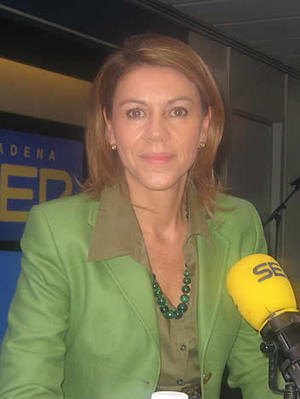 De Cospedal: ''El PP lleva años pidiendo rebajas fiscales para pymes'' De Cospedal: ''El PP lleva años pidiendo rebajas fiscales para pymes''