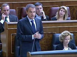 Zapatero: "A pesar de la dureza de la crisis, hemos mantenido nuestro compromiso social" Zapatero: "A pesar de la dureza de la crisis, hemos mantenido nuestro compromiso social"