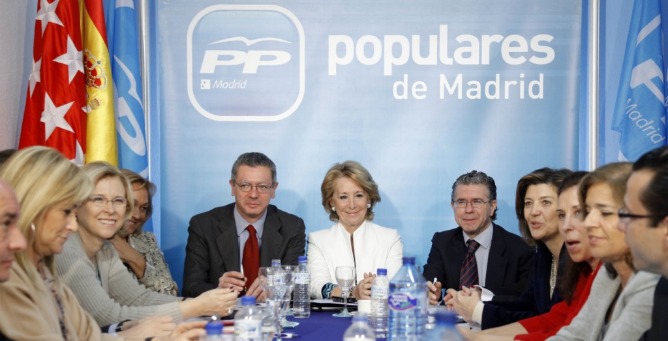 Esperanza Aguirre: "Las imputaciones que hay en mis listas son por tonterías" Esperanza Aguirre: "Las imputaciones que hay en mis listas son por tonterías"
