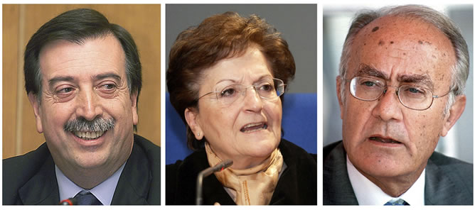 Eugeni Gay, Elisa Pérez Vera y Javier Delgado Barrio han renunciado a sus cargos Eugeni Gay, Elisa Pérez Vera y Javier Delgado Barrio han renunciado a sus cargos