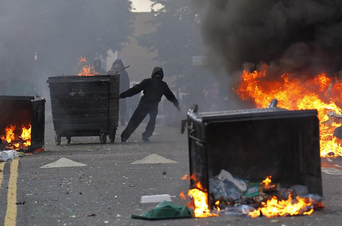 Cancelado el amistoso Inglaterra-Holanda por los disturbios en Londres Cancelado el amistoso Inglaterra-Holanda por los disturbios en Londres