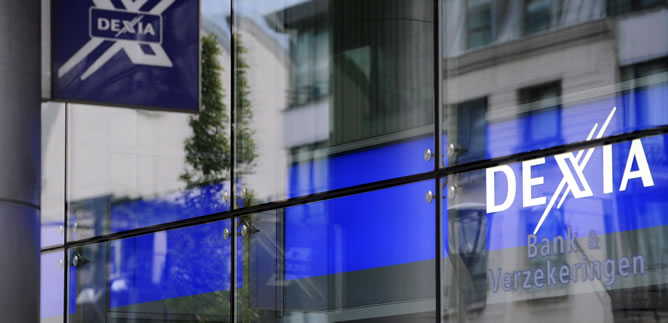 Dexia, ejemplo de la fragilidad del sistema bancario europeo Dexia, ejemplo de la fragilidad del sistema bancario europeo