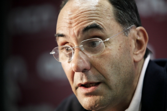 Ajelo Vidal-Quadras, vicepresidente del Parlamento Europeo y otros miembros del PP piden que el partido estudie un relevo de liderazgo Ajelo Vidal-Quadras, vicepresidente del Parlamento Europeo y otros miembros del PP piden que el partido estudie un relevo de liderazgo