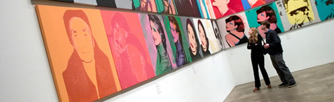La exposición 'Portraits' muestra los retratos más emblemáticos de Warhol La exposición 'Portraits' muestra los retratos más emblemáticos de Warhol