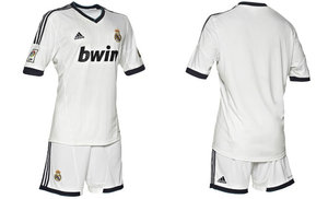 Equipación del Real Madrid Equipación del Real Madrid