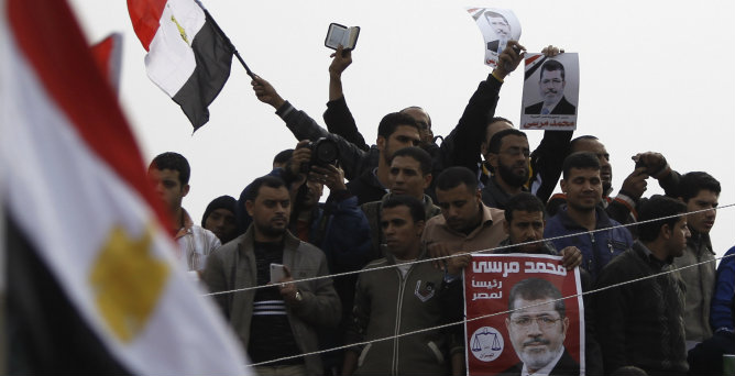 Diferentes manifestaciones inundas las calles de Egipto en la jornada previas a la consulta constitucional. Diferentes manifestaciones inundas las calles de Egipto en la jornada previas a la consulta constitucional.