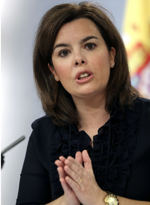 La vicepresidenta del Gobierno, Soraya Sáenz de Santamaría, durante la rueda de prensa posterior al Consejo de Ministros La vicepresidenta del Gobierno, Soraya Sáenz de Santamaría, durante la rueda de prensa posterior al Consejo de Ministros