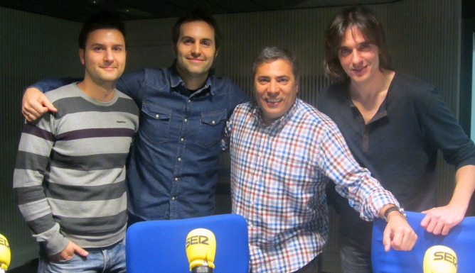 El grupo madrileño 'Iguana Tango' nos presentó el segundo single de su último disco 'Efecto Dominó' El grupo madrileño 'Iguana Tango' nos presentó el segundo single de su último disco 'Efecto Dominó'