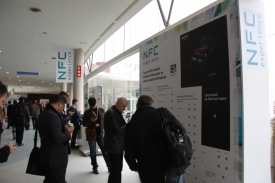La tecnología NFC es uno de los platos fuertes de esta edicion del Mobile World Congress La tecnología NFC es uno de los platos fuertes de esta edicion del Mobile World Congress