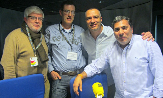 Hemos hablado de gastronomía solidaria y de las mejores barras de tapas de Madrid con: Carlos Mirabona, Juan Pozuel y Miguel Ángel Jiménez Hemos hablado de gastronomía solidaria y de las mejores barras de tapas de Madrid con: Carlos Mirabona, Juan Pozuel y Miguel Ángel Jiménez