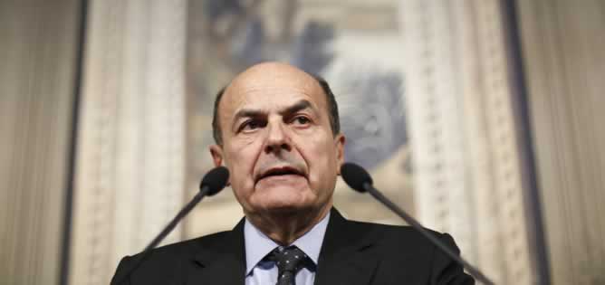 Bersani, en rueda de prensa tras reunirse con Napolitano Bersani, en rueda de prensa tras reunirse con Napolitano