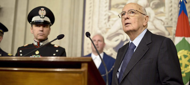 El presidente de la República italiana, Giorgio Napolitano, ha descartado este sábado que tenga intención de dimitir El presidente de la República italiana, Giorgio Napolitano, ha descartado este sábado que tenga intención de dimitir