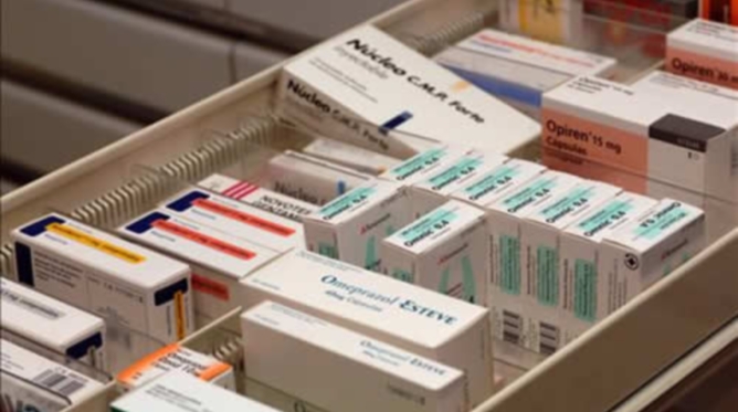 Una enmienda al proyecto de ley que modificará la ley del medicamento para que no se compren medicinas por debajo del precio marcado por Sanidad Una enmienda al proyecto de ley que modificará la ley del medicamento para que no se compren medicinas por debajo del precio marcado por Sanidad