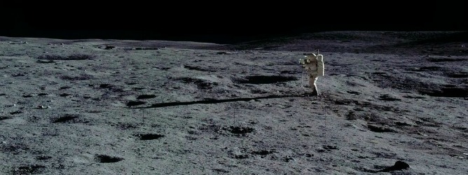El astronauta Edgar Mitchell en la Luna El astronauta Edgar Mitchell en la Luna