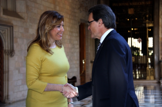 Artur mas recibe a Susana Díaz en el Palau de la Generalitat Artur mas recibe a Susana Díaz en el Palau de la Generalitat
