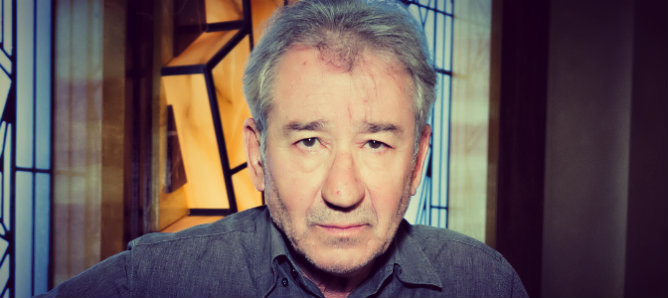 José Sacristán: "Somos una sociedad que genera esta clase política. Estos políticos volverán a ser elegidos" José Sacristán: "Somos una sociedad que genera esta clase política. Estos políticos volverán a ser elegidos"
