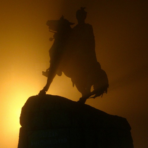 Bogdan Khmelnitsky monumento, Kiev, Ucrania Bogdan Khmelnitsky monumento, Kiev, Ucrania