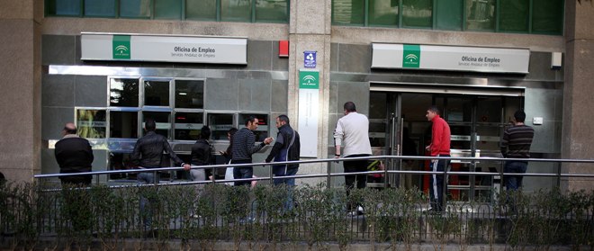 Baja el paro en 16.100 personas en Sevilla en el primer trimestre de 2014 Baja el paro en 16.100 personas en Sevilla en el primer trimestre de 2014