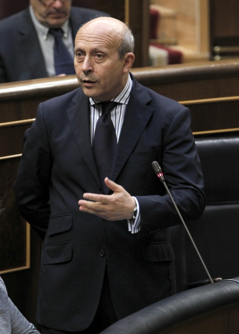 El ministro de Educación, José Ignacio Wert, durante su intervención en la última sesión de control al Gobierno en el Congreso de los Diputados El ministro de Educación, José Ignacio Wert, durante su intervención en la última sesión de control al Gobierno en el Congreso de los Diputados