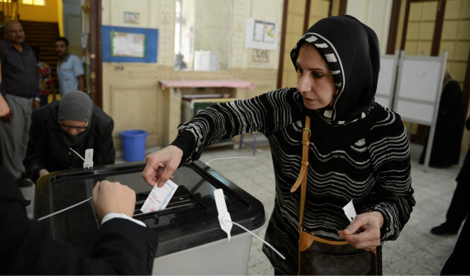 Los ciudadanos votan en Egipto en las primeras elecciones presidenciales desde el derrocamiento de Mursi Los ciudadanos votan en Egipto en las primeras elecciones presidenciales desde el derrocamiento de Mursi