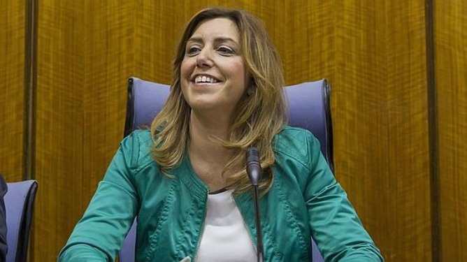 La presidenta de la Junta y secretaria general del PSOE andaluz, Susana Díaz, en el Parlamento regional en Sevilla La presidenta de la Junta y secretaria general del PSOE andaluz, Susana Díaz, en el Parlamento regional en Sevilla