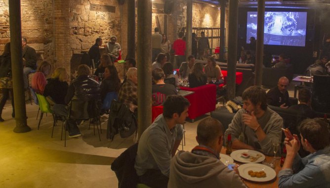 Imatge d'un club cannàbic de Barcelona Imatge d'un club cannàbic de Barcelona