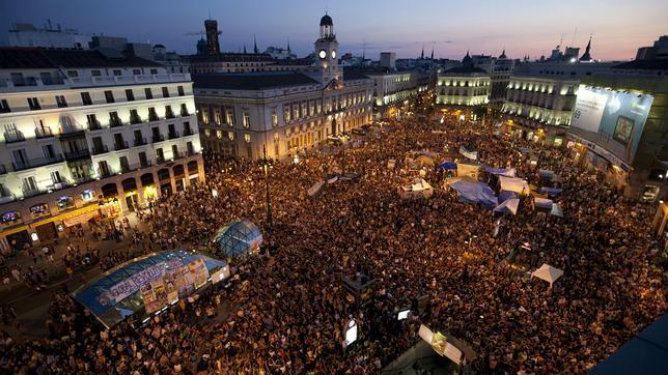 Acampada 15M en la puerta del Sol Acampada 15M en la puerta del Sol