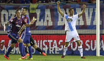 El Deportivo arranca tres puntos al Eibar en Ipurúa