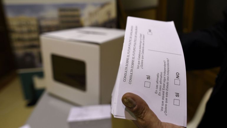 Votación en las urnas Votación en las urnas